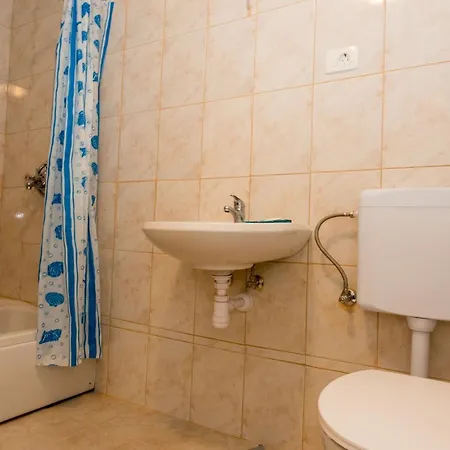 - 12749 Apartmán *